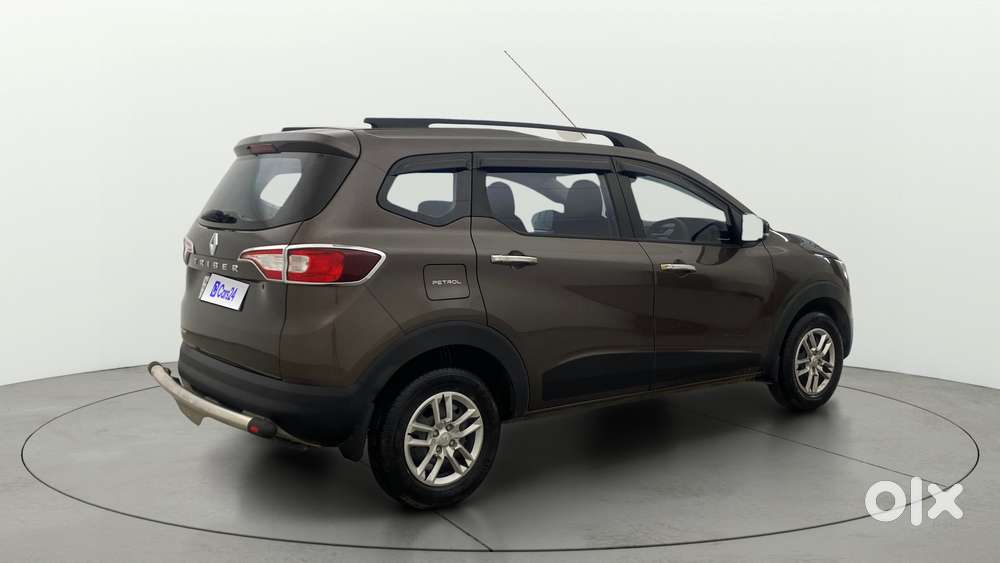 Renault Triber Rxt, 2024, Petrol