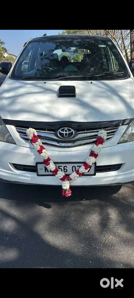 Toyota Innova 2006, All Most Running 8 Years Of Tamilnadu, Genuine Car