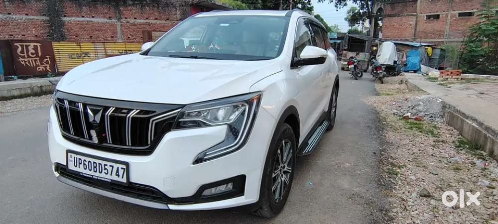 Mahindra Xuv700 2024 Petrol Well Maintained