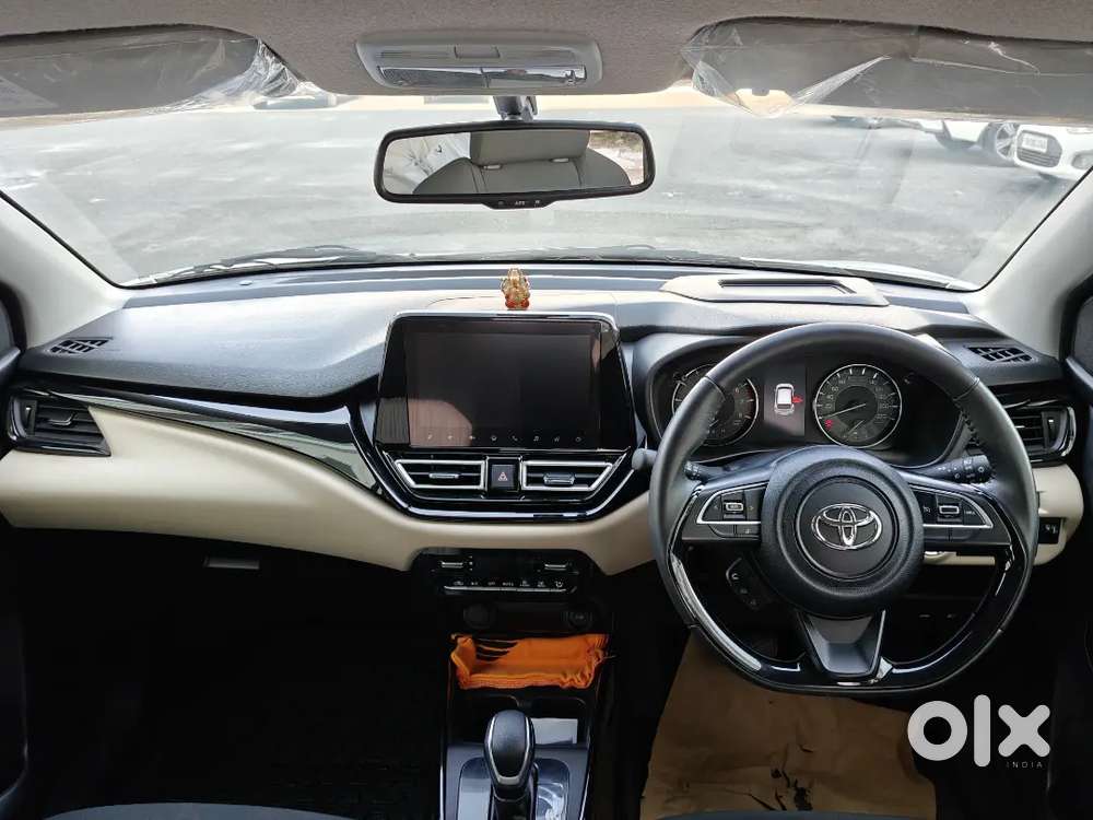 Brand New Toyota Glanza 1.2 Amt 2025