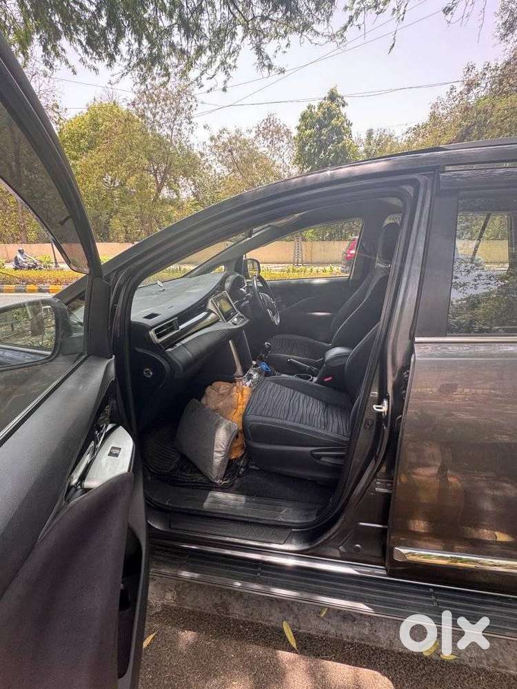 Toyota Innova Crysta 2.4 V 7 Str, 2019, Petrol