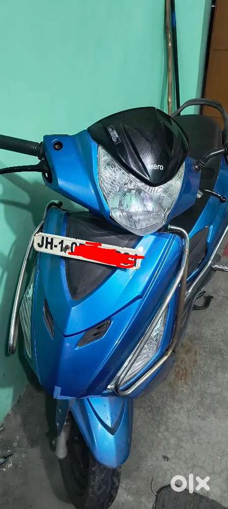 Urgent basis Scooters 1824581989