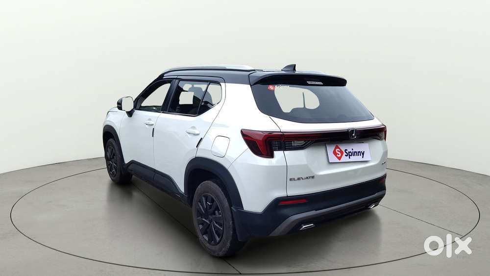 Honda Elevate V Mt, 2023, Petrol