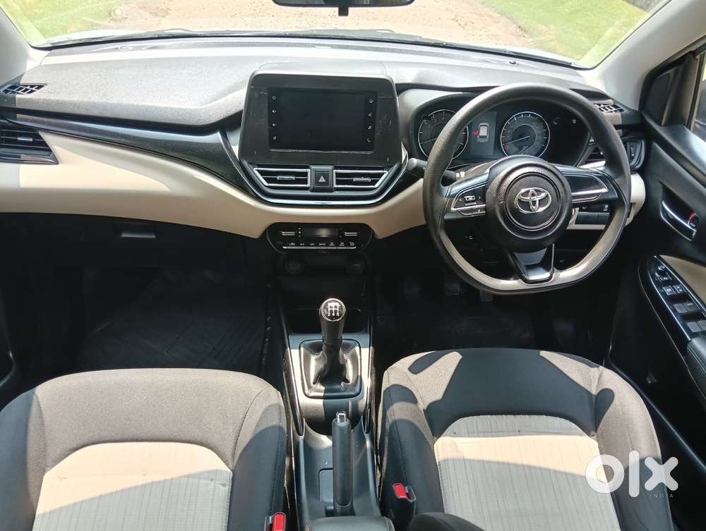 Toyota Glanza G Hybrid, 2023, Petrol