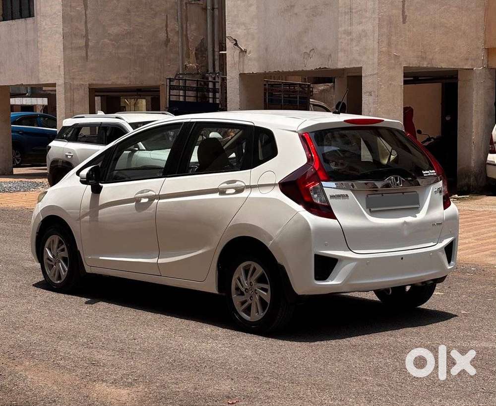 Honda Jazz V Automatic, 2017, Petrol