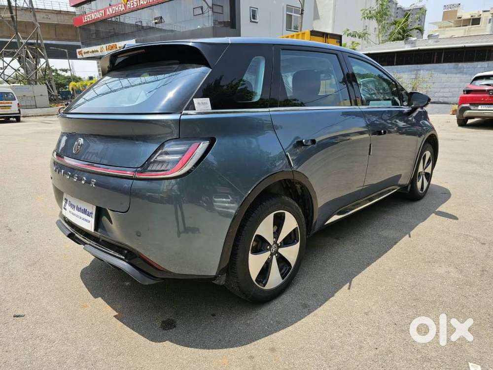Mg Windsor Ev Essence, 2024, Electric