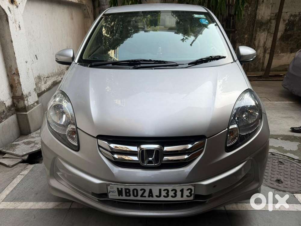 Honda Amaze 2016 Petrol Well Maintained