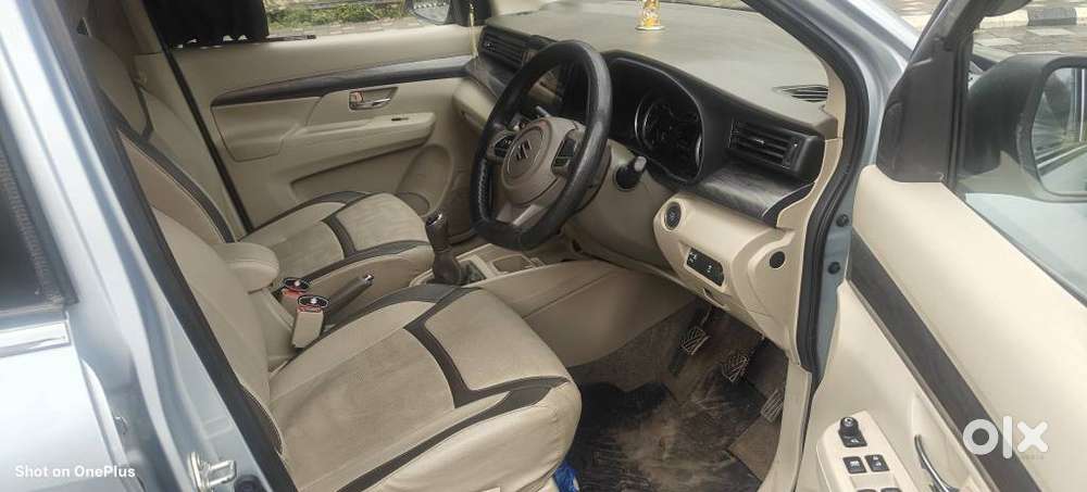 Maruti Suzuki Ertiga Zxi (o) Cng [2022-2023], 2023, Cng & Hybrids