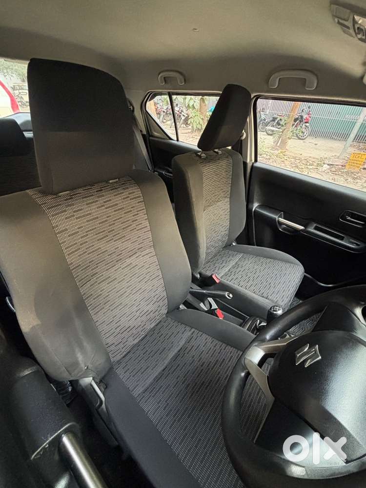 Maruti Suzuki Ignis Petrol 2017