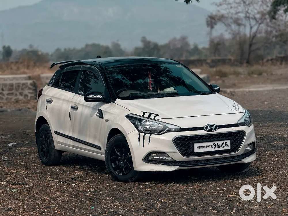 Hyundai Elite I20 2015 Vip Number 1786