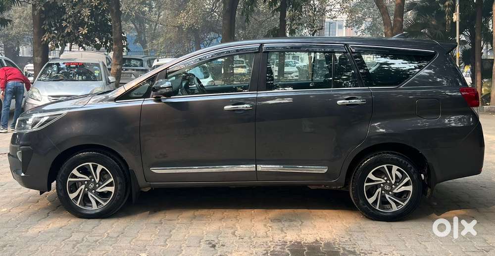 Toyota Innova Crysta 2.4 G Mt, 2021, Diesel