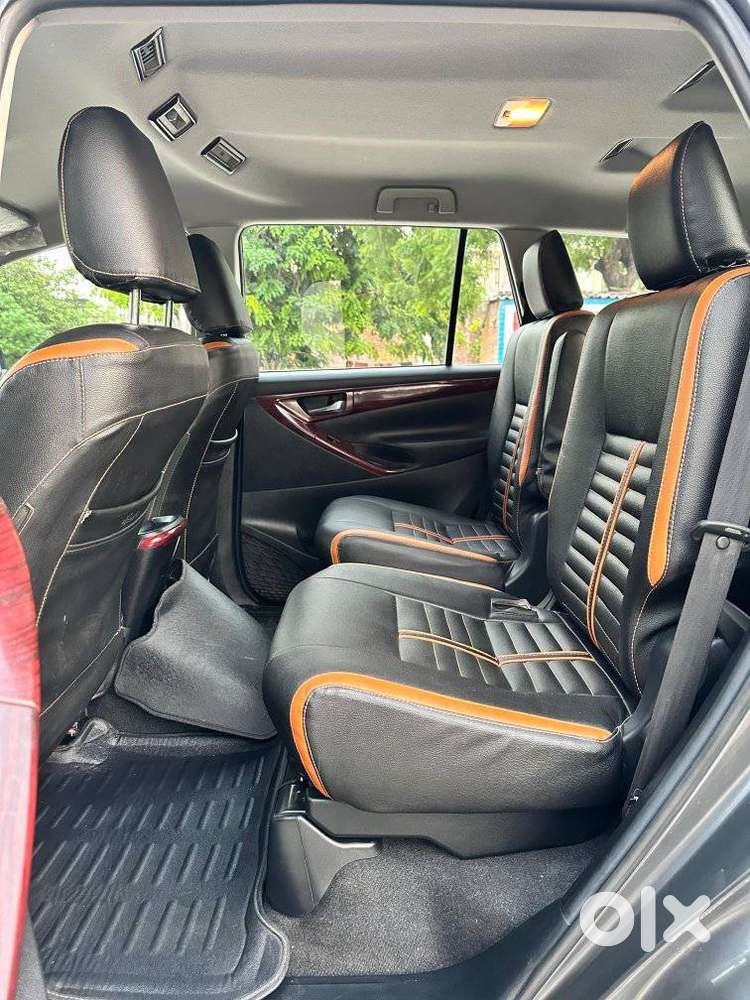Toyota Innova Crysta 2.4 Gx Mt, 2017, Diesel