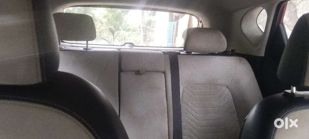 Kia Sonet 2024 Petrol Well Maintained