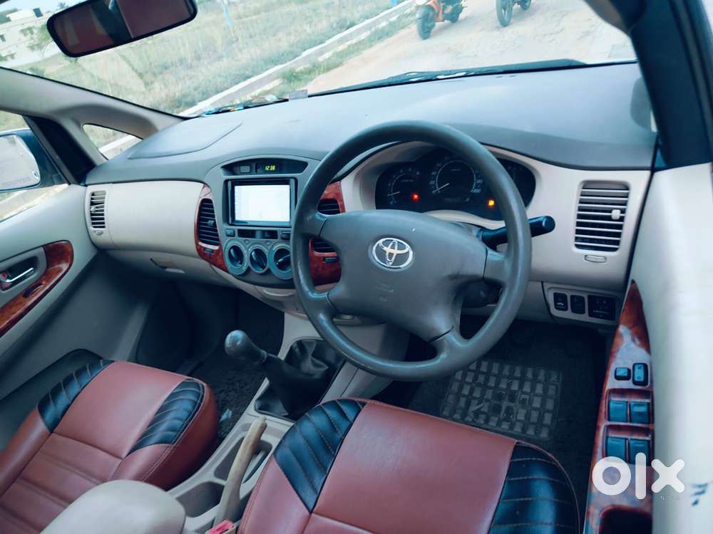 Toyota Innova 2.5 V 7 Str, 2007, Diesel