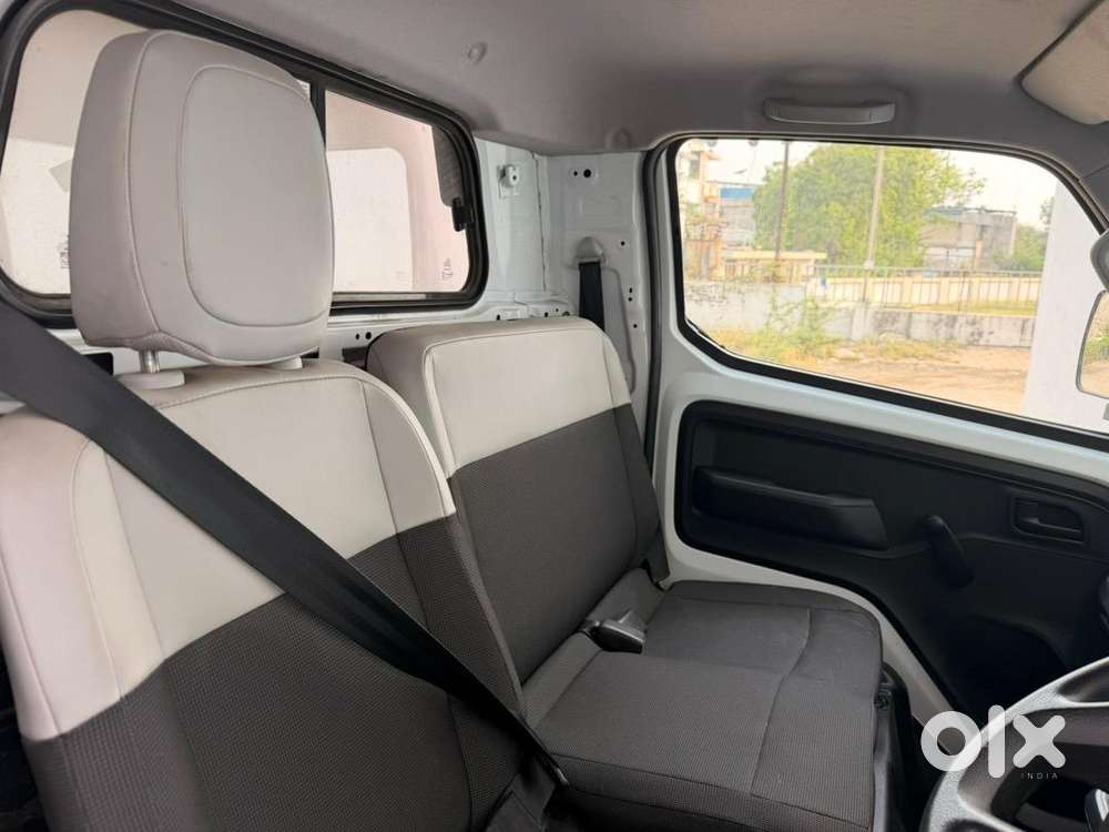 Mahindra Veero Truck Cng & Petrol 3400 Km Driven