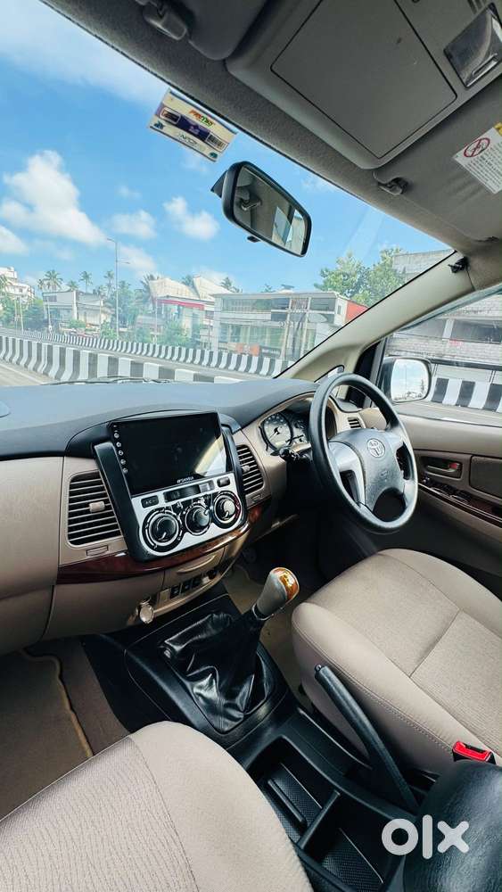 Toyota Innova 2.5 G (diesel) 7 Seater, 2015, Diesel
