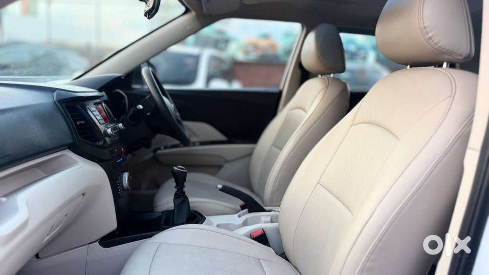 Mahindra Xuv300 W6, 2024, Petrol