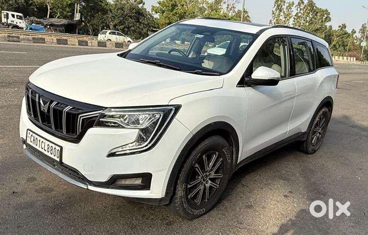Mahindra Xuv700 2.2 Ax 7 Diesel At Str, 2022, Diesel