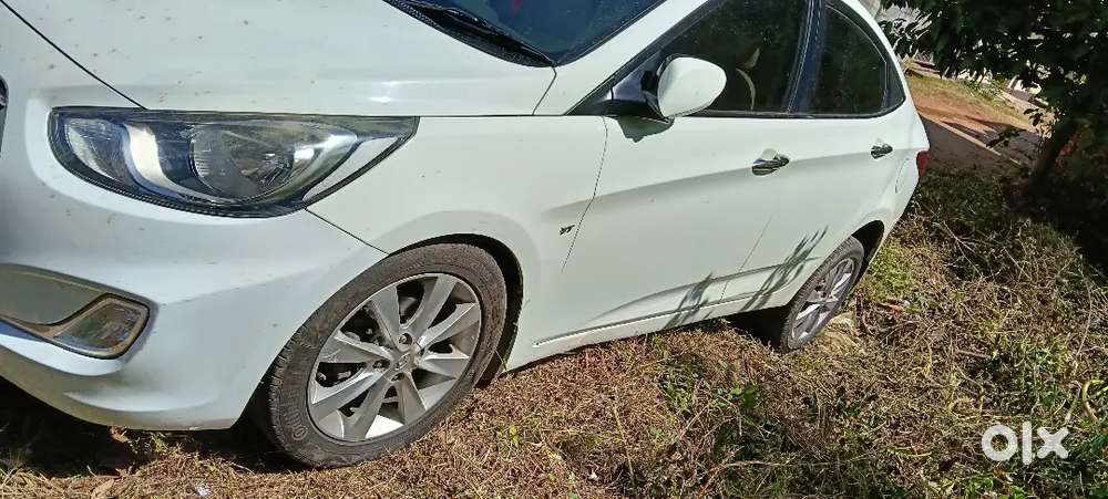 Hyundai Verna 2012 Petrol Well Maintained