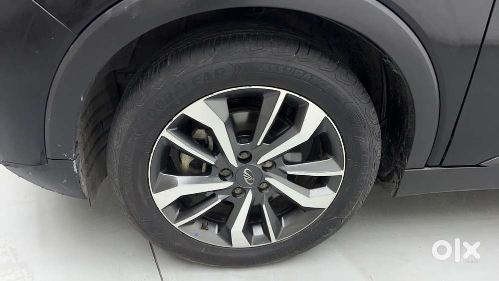 Mahindra Xuv300 W8 Option, 2020, Petrol