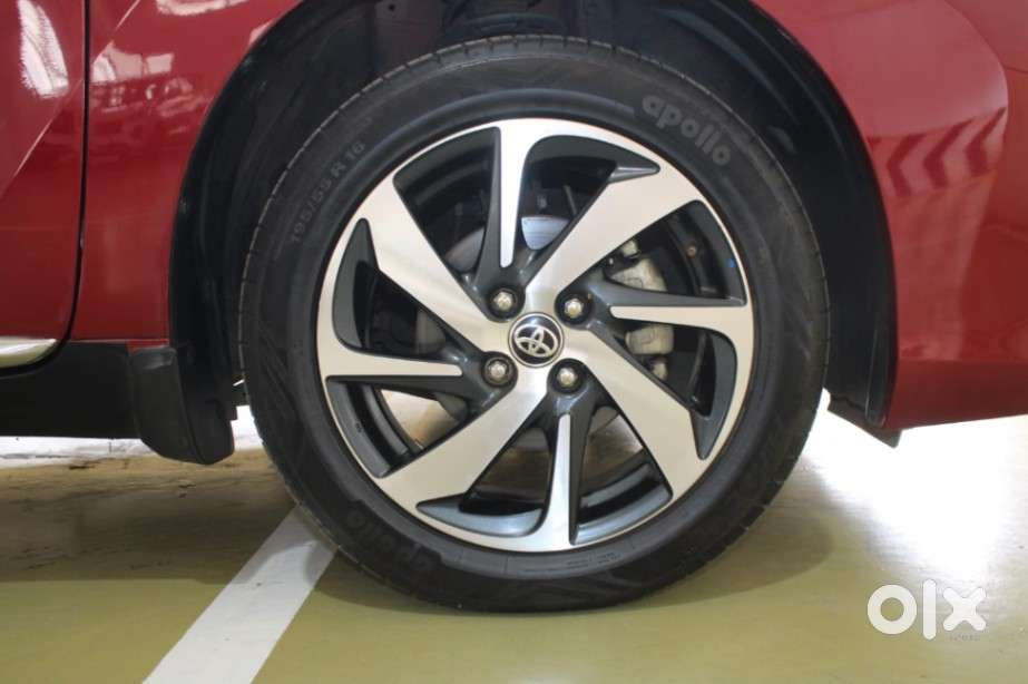 Toyota Glanza 1.2 V, 2023, Petrol
