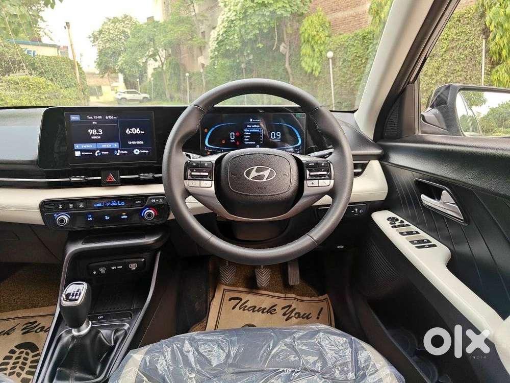 Hyundai Verna 1.5 Sx Petrol Mt, 2023, Petrol