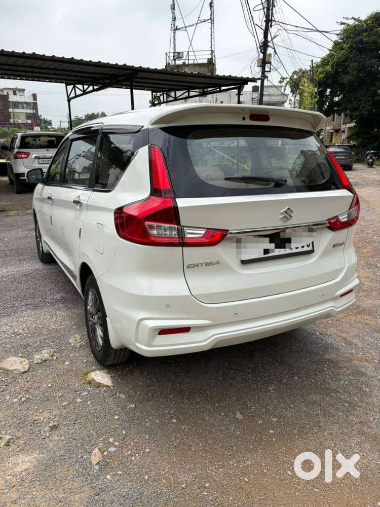 Maruti Suzuki Ertiga Shvs Zdi Plus, 2021, Petrol