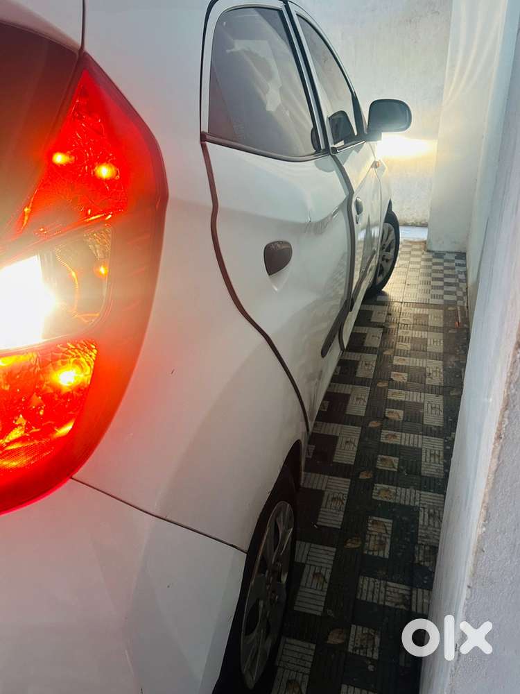 Hyundai Eon 2015 Petrol Manual