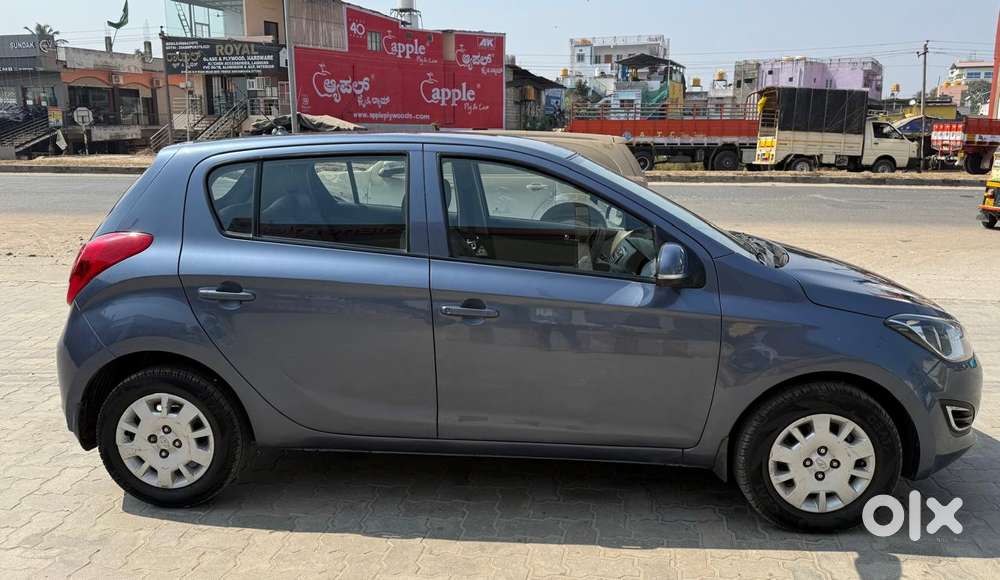 Hyundai I20 Magna 1.2 Vtvt, 2013, Petrol