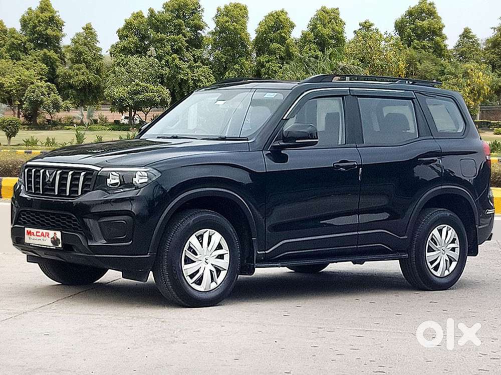 Mahindra Scorpio N Z4 Petrol Mt 7 Str, 2024, Petrol