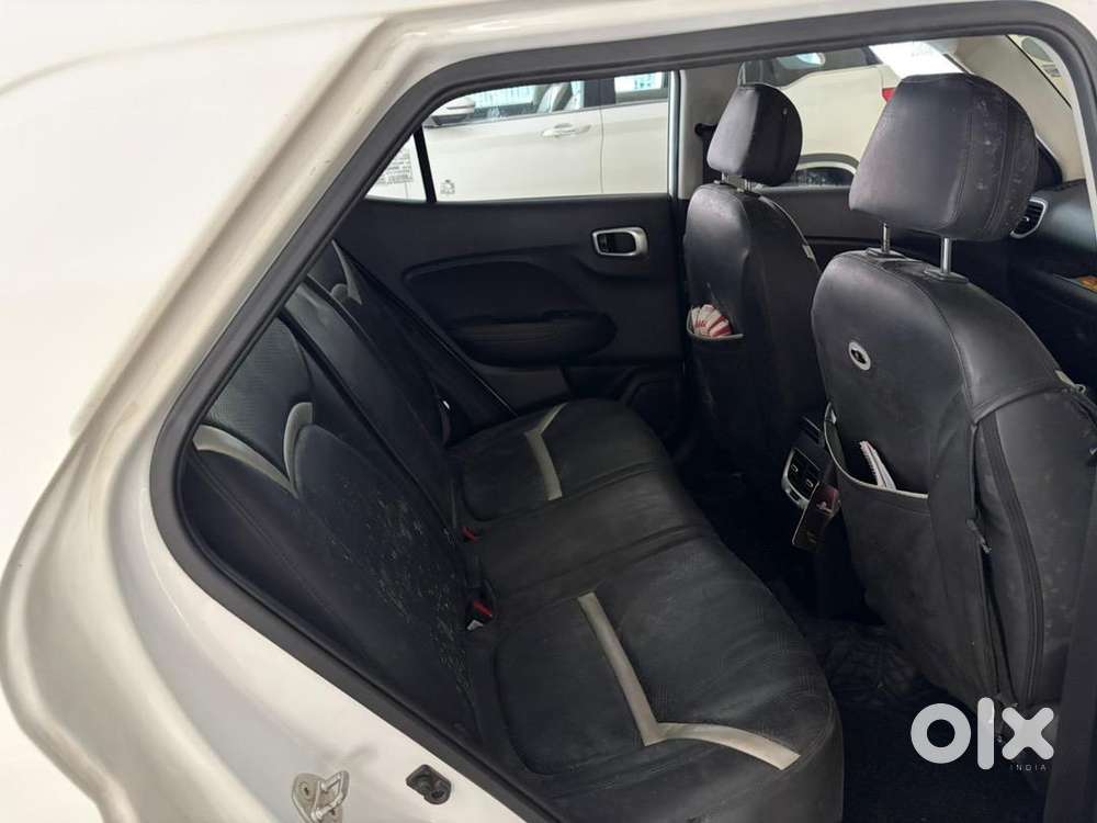 Hyundai Venue 2020 Petrol 49621 Km Driven