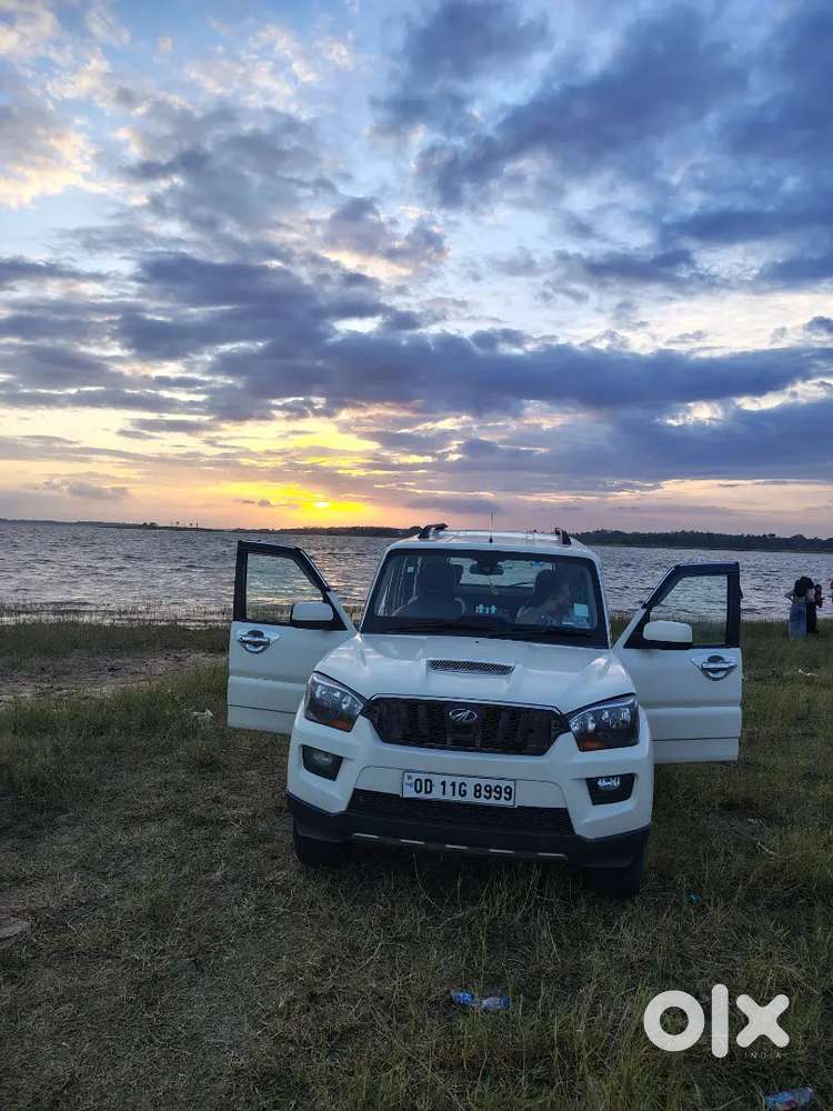 Mahindra Scorpio Diesel 2016