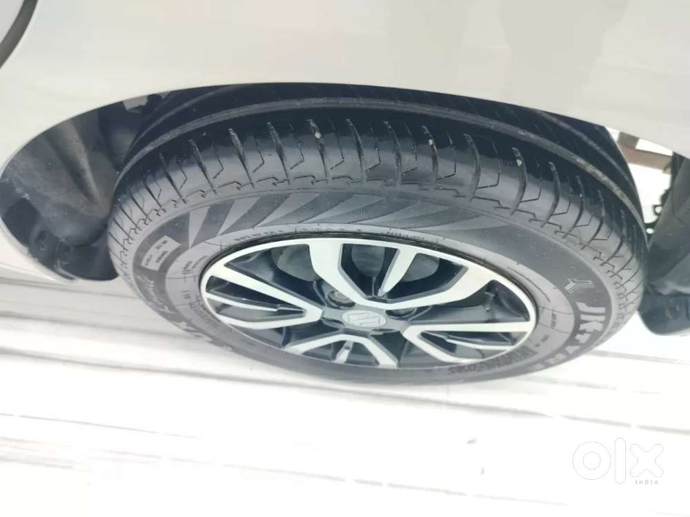 Maruti Suzuki Swift Vxi, 2023, Petrol