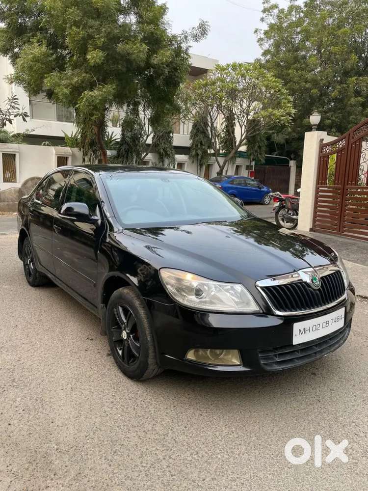 Skoda Laura 2011 Petrol Well Maintained