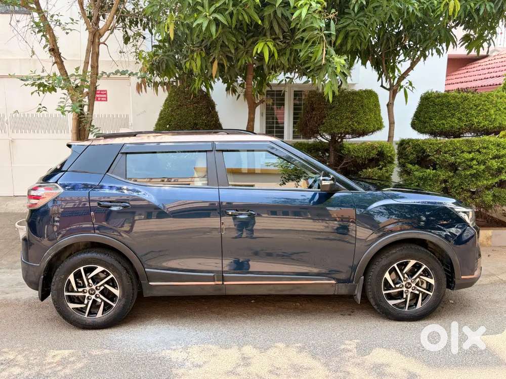 Xuv 400 Ev El (o)39.4 Dual Tone 2024topend Model 7.2 Kw Fast Charge