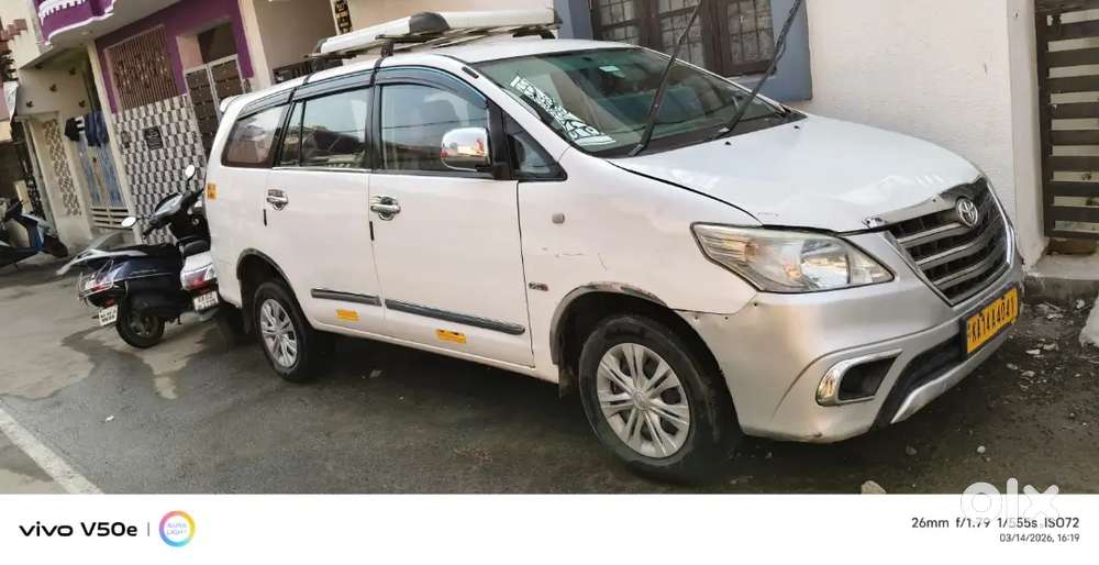 Toyota Innova 2008 Diesel 500000 Km Driven