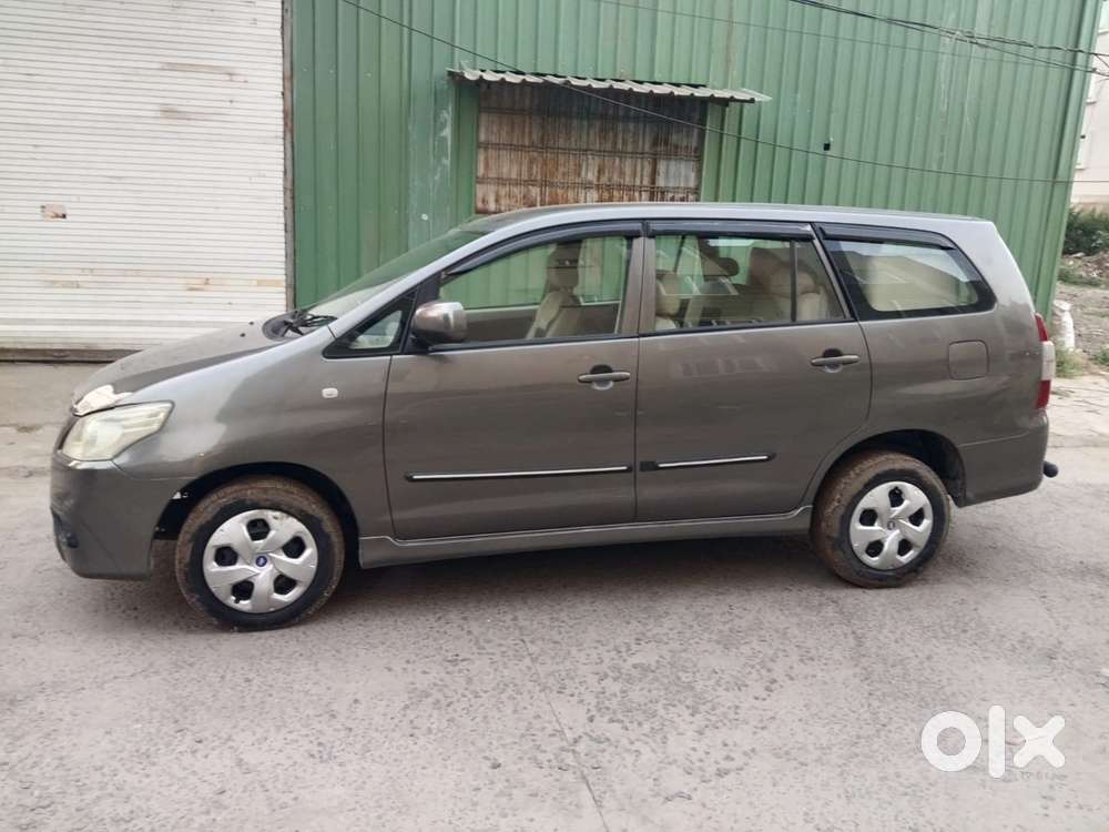 Toyota Innova 2.5 G (diesel) 7 Seater, 2013, Diesel
