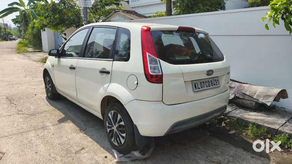 Ford Figo 2015 Diesel 196000 Km Driven