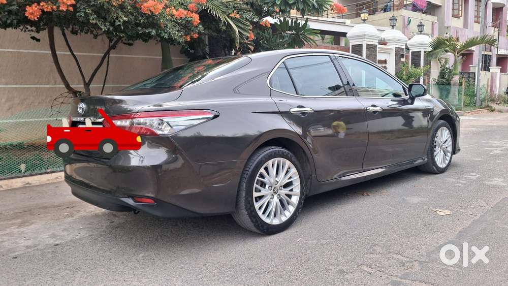 Toyota Camry Hybrid, 2020, Petrol