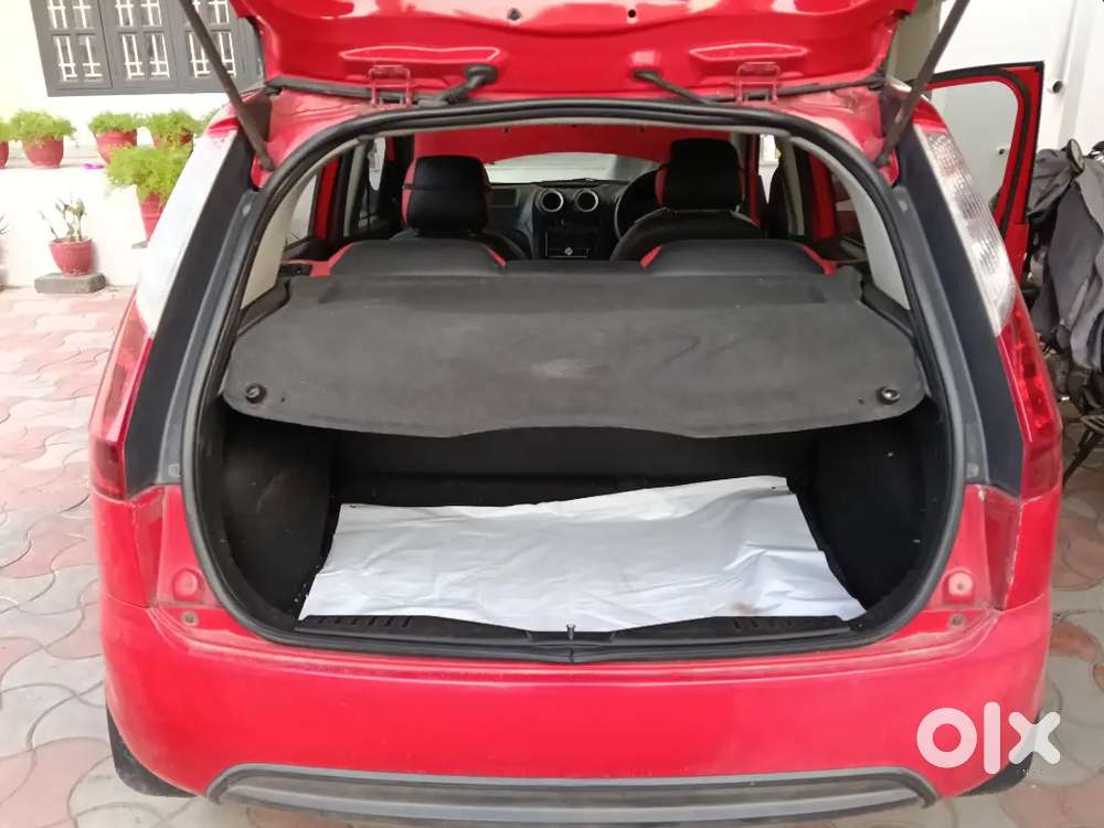 Ford Figo 1.2 Petrol 2012