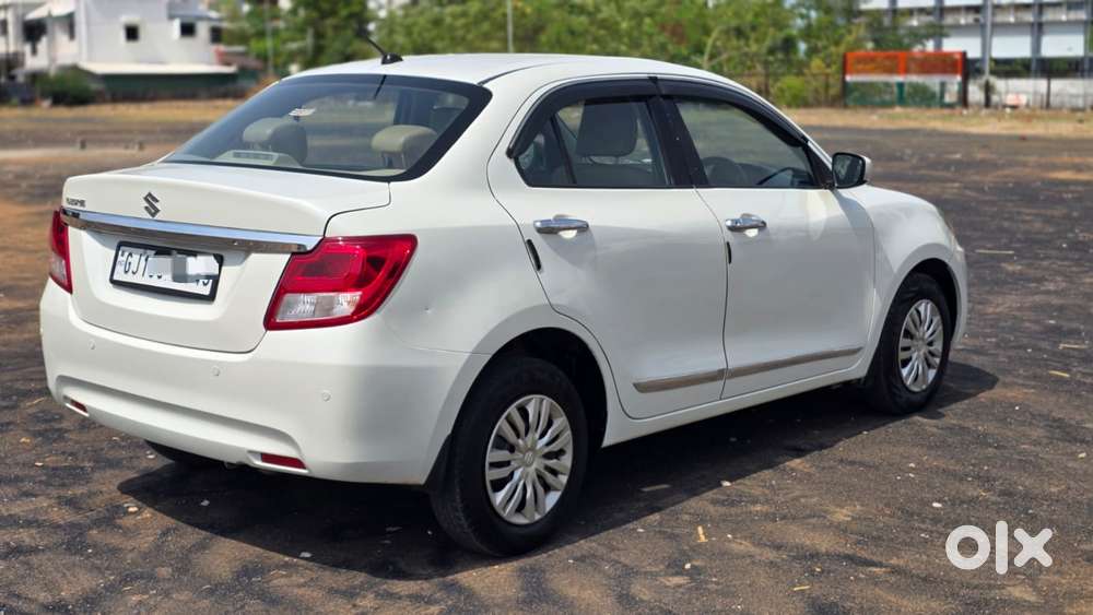 Maruti Suzuki Dzire 1.2 Vxi Amt, 2019, Petrol