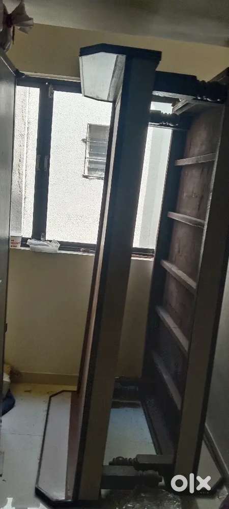 Old bed selling good condition quantity of 2