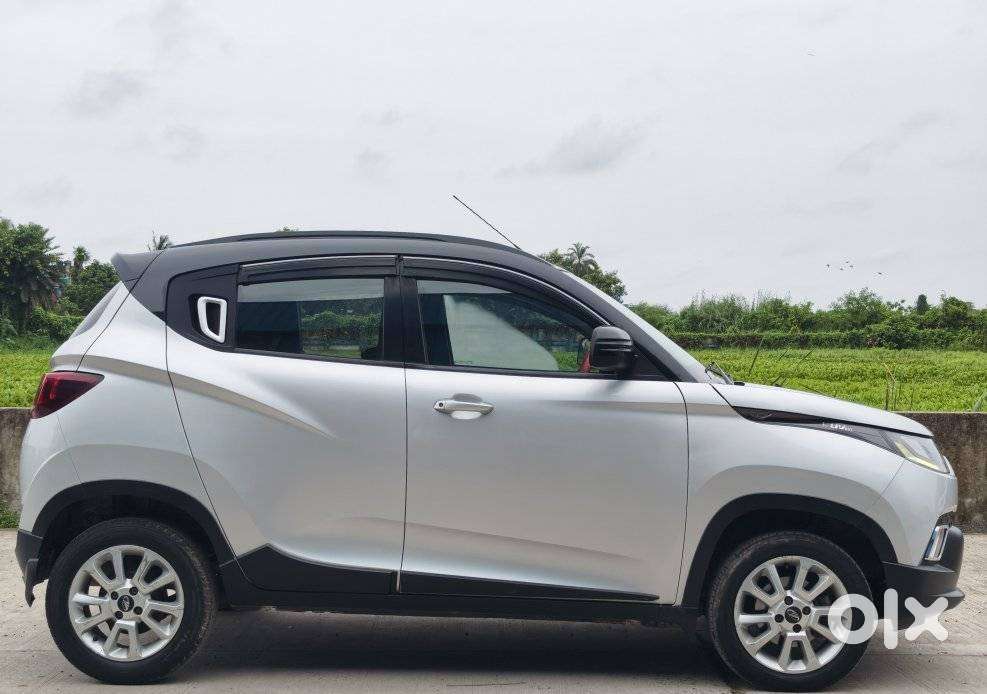 Mahindra Kuv 100 Mfalcon G80 K8 Dual Tone, 2018, Petrol