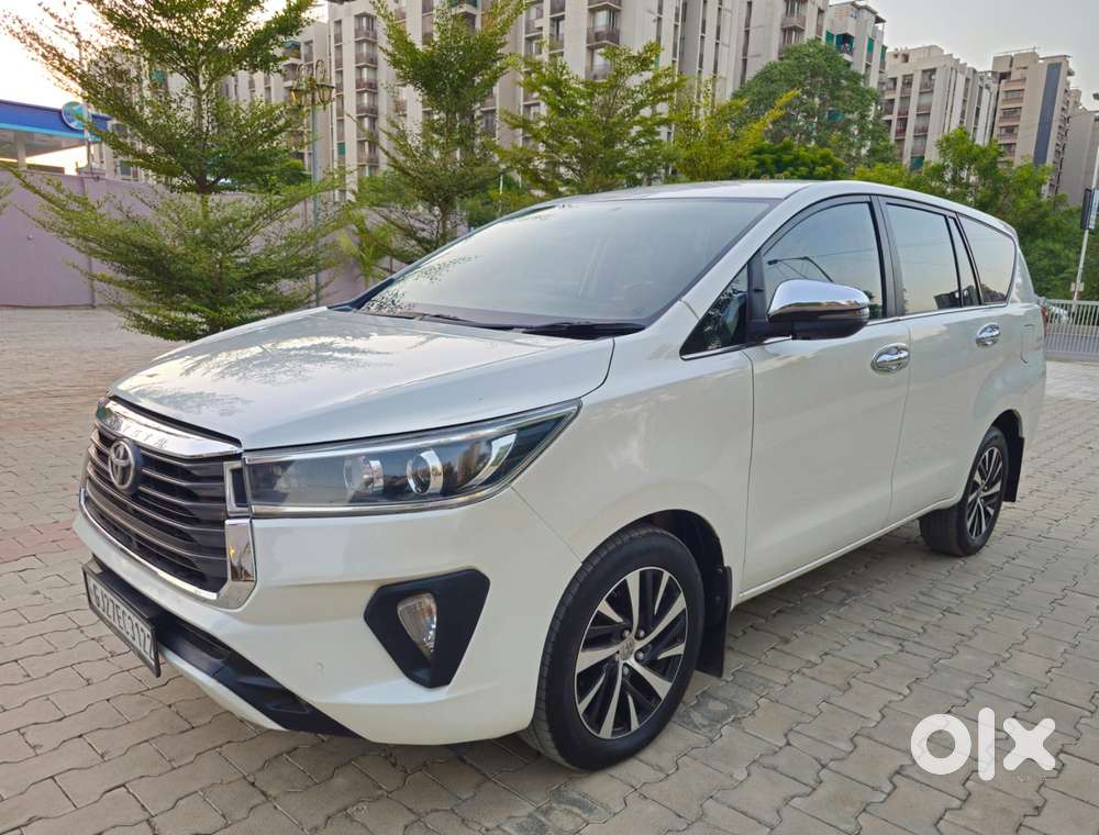 Toyota Innova Crysta 2.4 Z 7 Str, 2023, Diesel