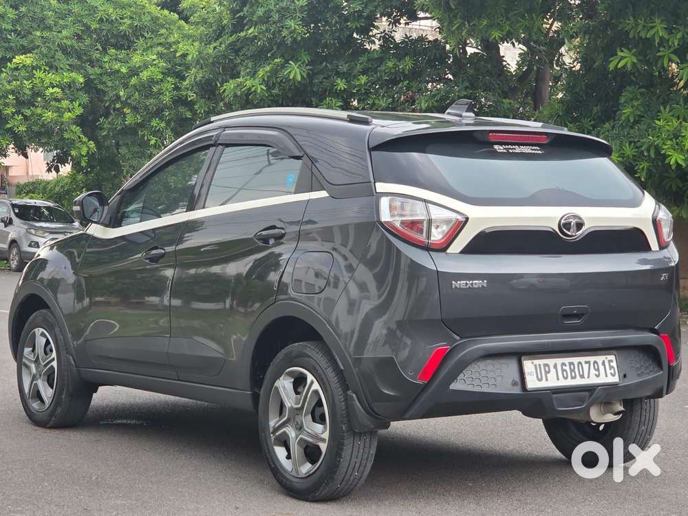 Tata Nexon 1.2 Revotron Xt, 2017, Petrol