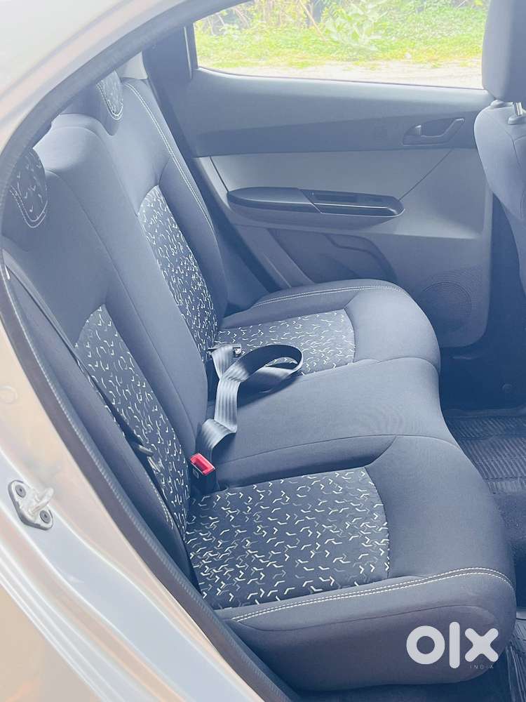 Tata Tiago, 2021, Petrol
