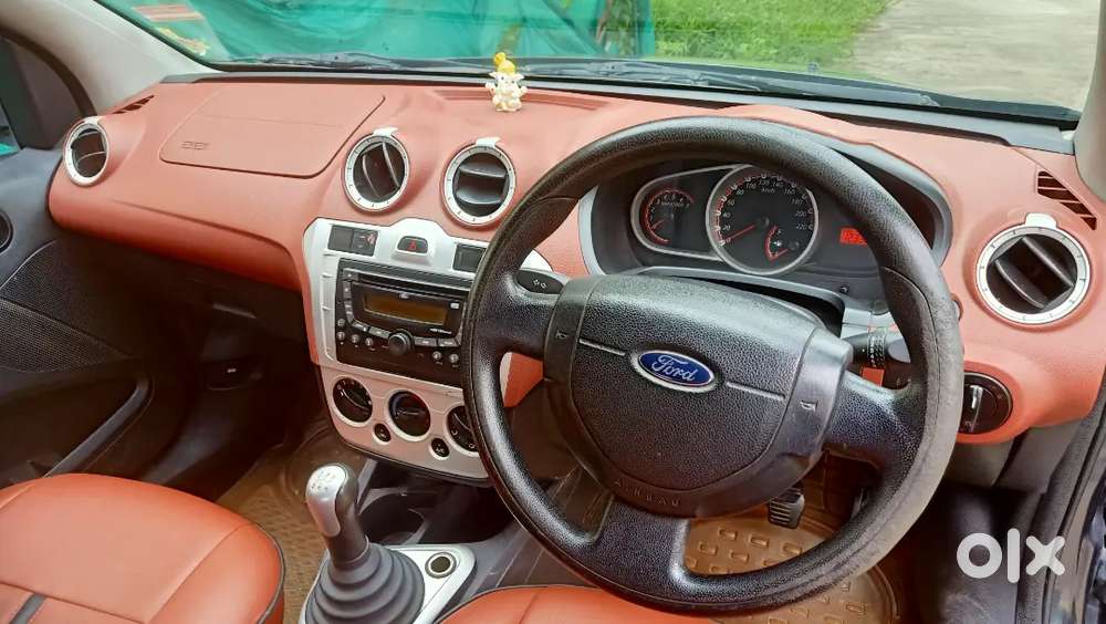 Ford Figo 2010 Diesel Well Maintained Top End Car.