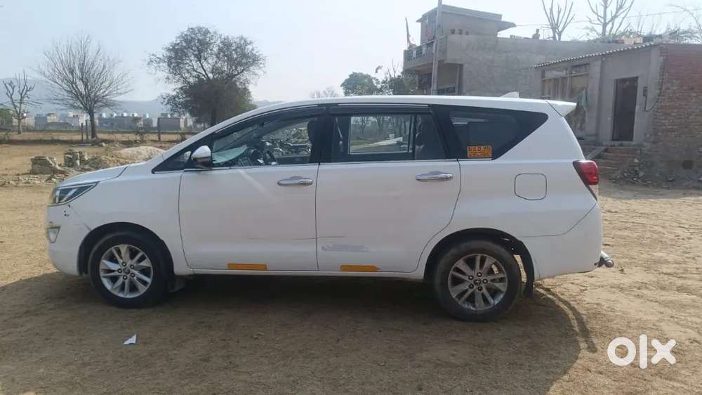 Toyota Innova Crysta 2019