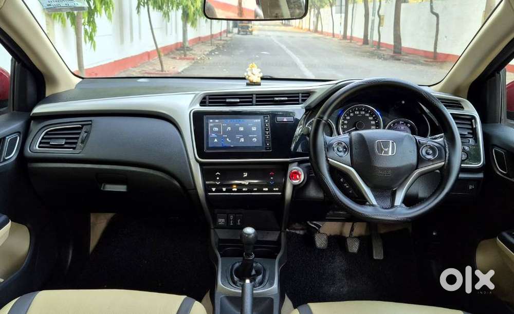Honda City 1.5 V 4th Gen I-vtec Mt, 2022, Petrol
