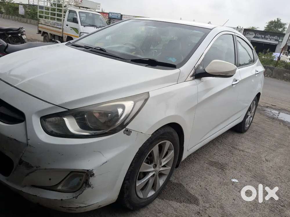 Hyundai Verna 2012 Manual Diesel 89000 Km